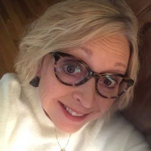 Meet your Posher, Karen